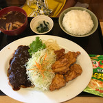 ワタライ食堂 - ランチセット ミソバラ+唐揚げ 赤味噌汁