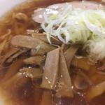 手打ちラーメン 清仁軒 - 癖のないメンマ