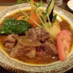 KATZ - ＊ダッチオーブンで煮こまれた糸島豚は量もありますし、柔らかく美味しいそう。