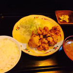 nibammenioishiikaraagesemmontenizakayatorimasa - からあげ定食