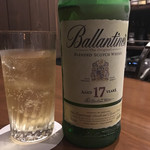 新田バー - 最後はハイボール、バランタイン17年が¥1,300はお値打ち