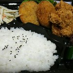 ランチタイム - から揚げ&コロッケ弁当¥500