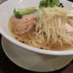 旨塩鶏麺850円