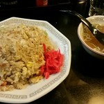 道産子 - 炒飯(スープ付き)