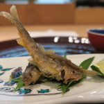 青華こばやし - 29年7月　琵琶湖稚鮎唐揚げ　蓼の葉