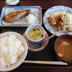 大衆割烹 日本 - 日替定食　￥800+税