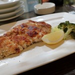 トリワイン ＰＩＫＯＳＨＨＨＵ - 地鶏香草パン粉焼