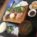 海産物 えんがん - 刺身盛定食