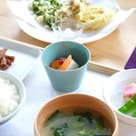 ごはんとおやつと暮らしの道具店 コケット - ランチ「本日のごはん～二十四節気～」