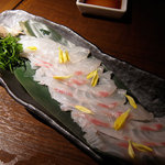 京都ぎおん まろまろ庵 羽重 恵比寿店 - 真鯛のうす造り