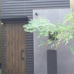 欧割烹 清水 - 玄関です^_^;