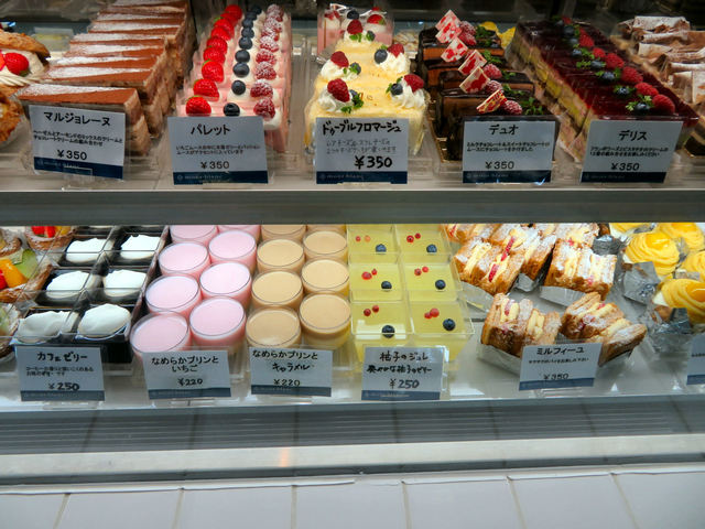 momburan - 水郷潮来鹿岛神宫/蛋糕