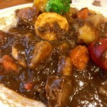 トマト - 和牛ビーフジャワカレー＋季節の野菜入り(\2,300+480)