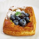 ラ・ファリーヌ - ミルティーユデニッシュ200円