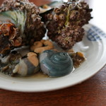 魚売り処　新鮮家 - サザエ刺身