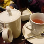 LOBBY LOUNGE - プーアール茶やたかな