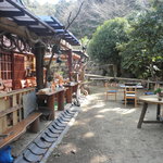 細麦さくらや - 外庭はテラス席