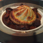 エスポワール - ジビエ（鹿肉・猪肉）のパイ包み焼