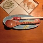 ３丁目のカレー屋さん  - 箸と木製スプーン