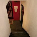 ３丁目のカレー屋さん  - 外観の地下1階入口への風景です