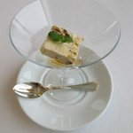 ロルキデ　ブランシュ - デザート①
