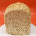 ベーカリーハラダ - ライ麦ブレッド（ハーフ）