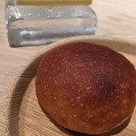 レヴォ - 自家酵母　自家製パン