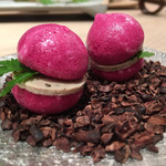 レヴォ - ビーツ メレンゲのムース