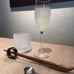 レヴォ - 柚子スパークリング