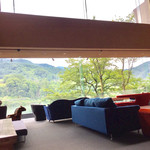 レヴォ - ロビーラウンジ