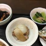 ささら - ひじき旨煮 小松菜おひたし 豚肉生姜焼き