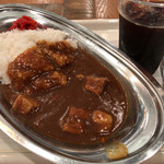 ハネダカレー - 羽田カレー。680円。