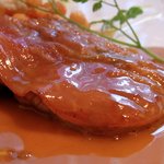 ヴィオレッタ - 仔牛のサルティンボッカ