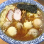 支那そば かでかる - 特製ワンタン麺