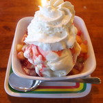 Jamaican Grill - セットのアイス。デカイです。