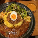 SPICY CURRY 魯珈 - 