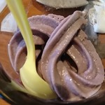 そらいえ - 紫芋ソフト（アップ）