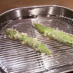 てんぷら 深町 - アスパラの天ぷら