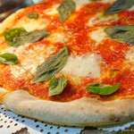 もく遊りん 食工房 - 2017年6月　トマト・フレッシュモッツァレラチーズのピッツァ