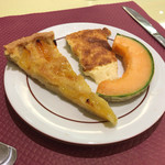 Hôtel TOURING - 料理写真:デザートも良い感じの味わい。この後食べログ活動なので控えめに。