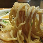 つじ田 味噌の章 - 平打ち系の太麺
