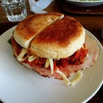 and on cafe - アンドンバーガー。