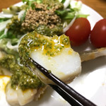 八紘学園 農産物直売所 - 【2017年07月】バジルソース、白身魚（今回はタラ）との相性もバッチリ！