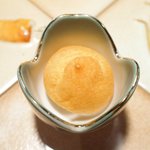 ３丁目のカレー屋さん  - シーフードカレー 1700円 のシュークリーム