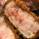 とんかつ檍 - 断面