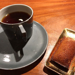 TACUBO - 自家製フィナンシェ＆ホットコーヒー