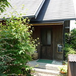 カフェ マニマニ - 玄関