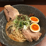 会 - 汁なし担々麺