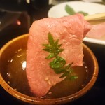 にくの匠 三芳 - 奈良県産大和牛サーロインのしゃぶしゃぶ 　自家製ポン酢で