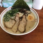 ラーメン壱好 - ラーメン全景。